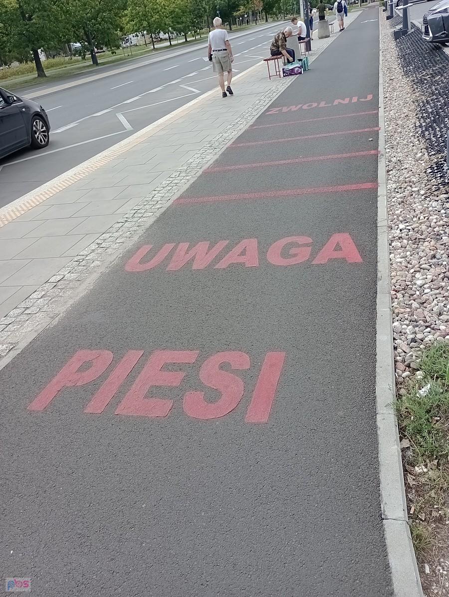 Ostrzeżenie z ddr na Sokratesa