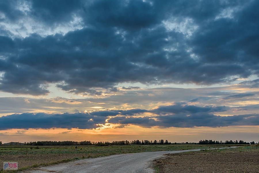 Niebo nad Mykanowem