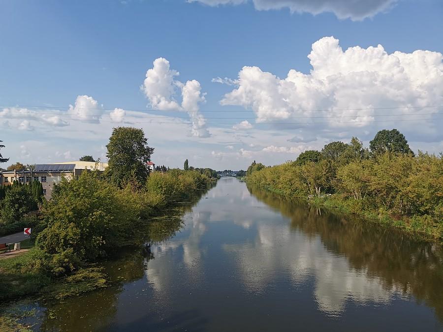 Fotka z kładki na Kanale w Nieporęcie