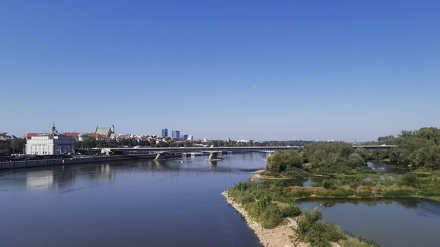 Fotka z kładki Trzaskowskiego