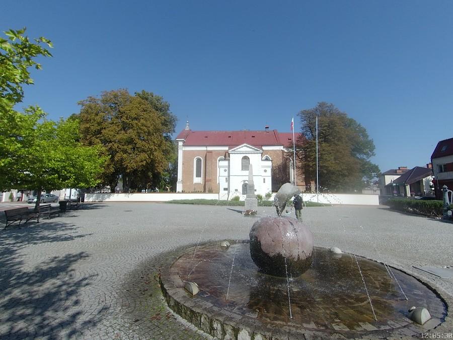 Tarczyn i jabłko