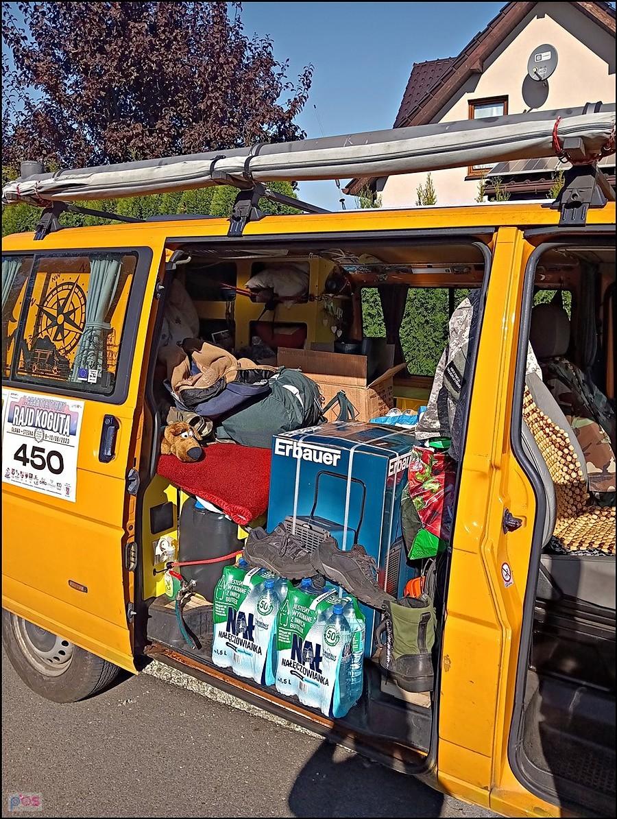 Bus przygotowany do wyruszenia do Kotliny Kłodzkiej