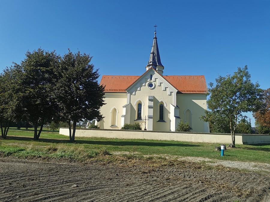 Tył kościoła