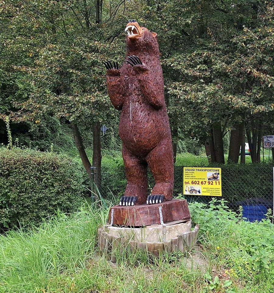 Odbudowany miś z Puszczykowa