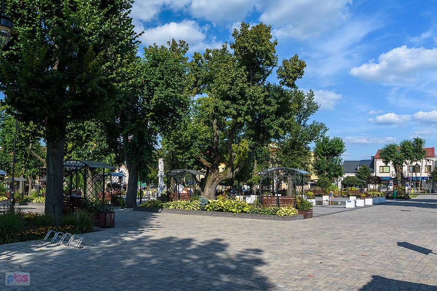 Plac Wolności - Włoszczowa