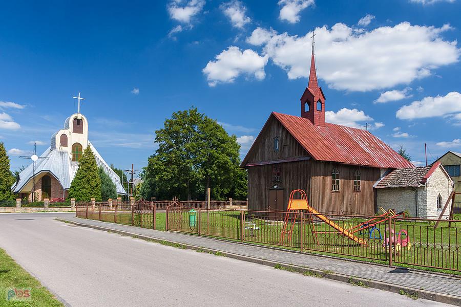 Kaplica i kościół Św. Apostołów Piotra i Pawła - Psary, gmina Secemin.