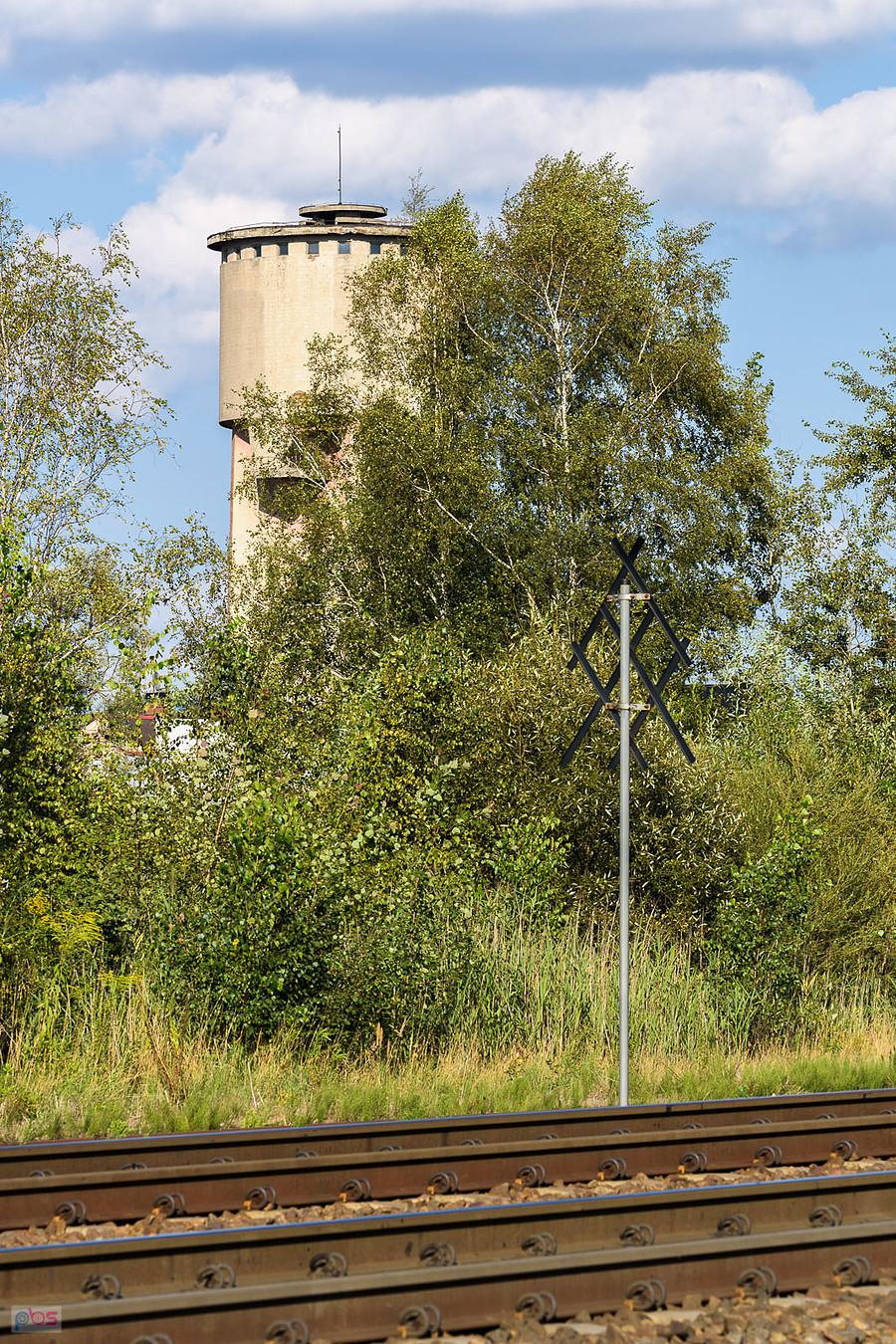 Wieża ciśnień w myszkowskiej dzielnicy Pohulanka (Światowit).