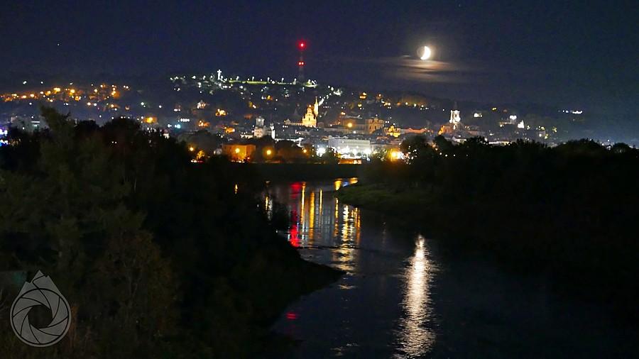 Przemyśl nocą