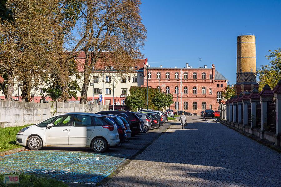 Prudnik - przy ul. Parkowej i dawnej łaźni