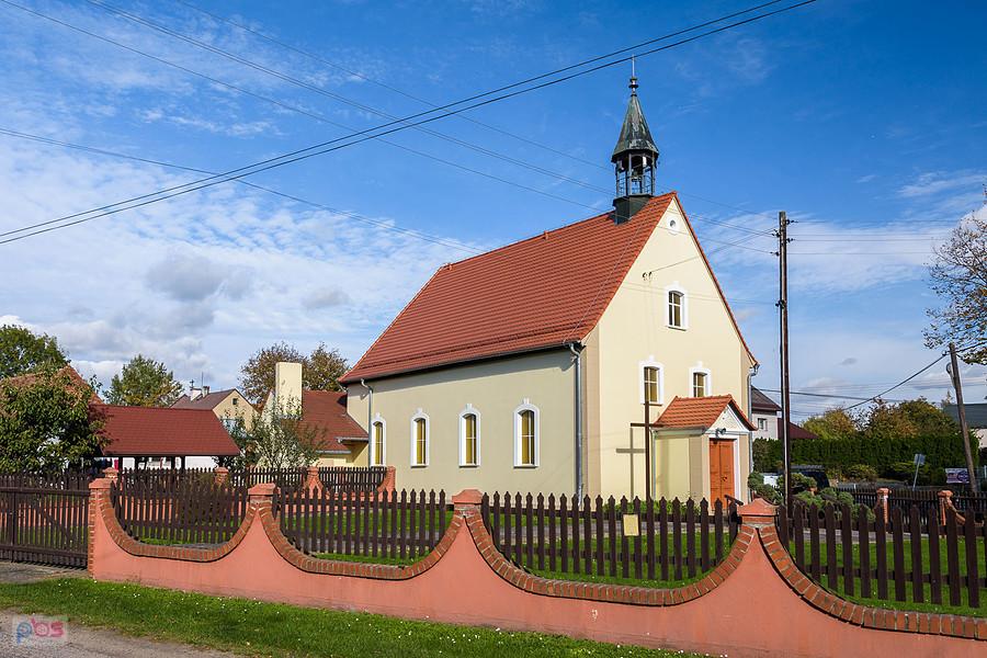 Kościół Matki Bożej i Świętego Rocha - Jędrzychów