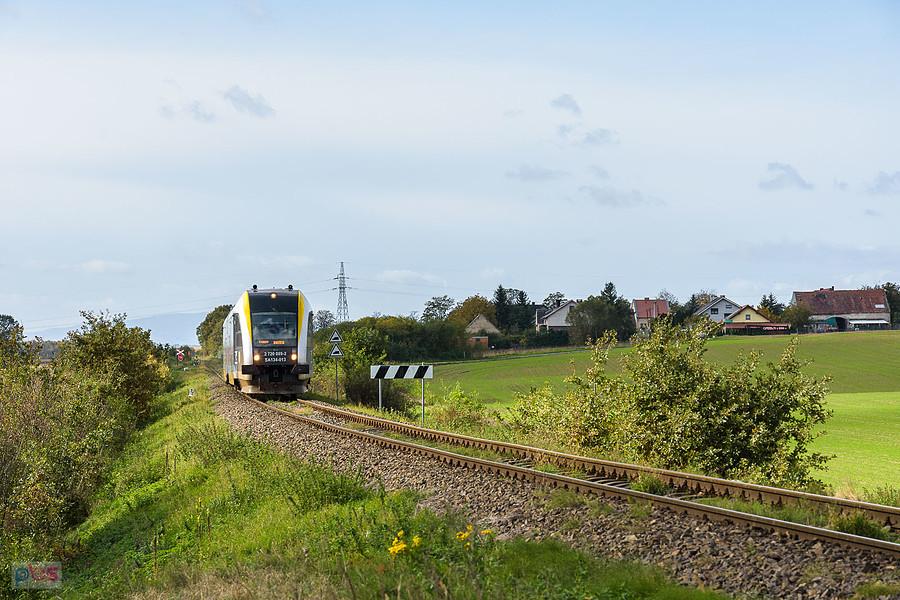 SA134-013 jako poc. osobowy Regio-46623 (Kędzierzyn-Koźle - Brzeg) odjechał z po. Myśliczyn we wsi Bykowice, linia D29-288.