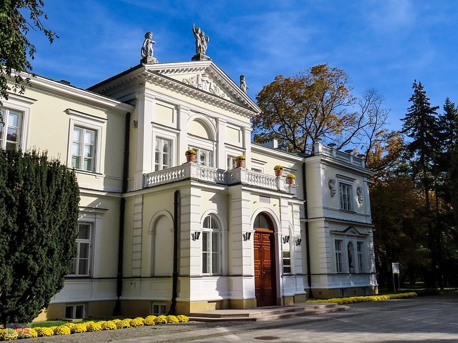 Ursynowski pałacyk