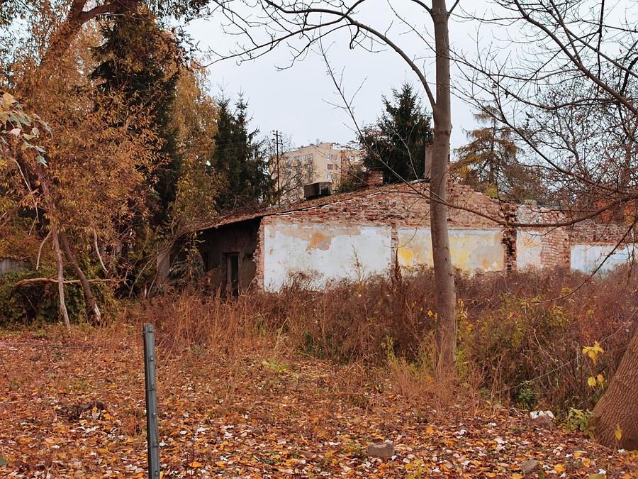 To też jest Warszawa, Jaworowska, Sielce w tle budynek na Sobieskiego