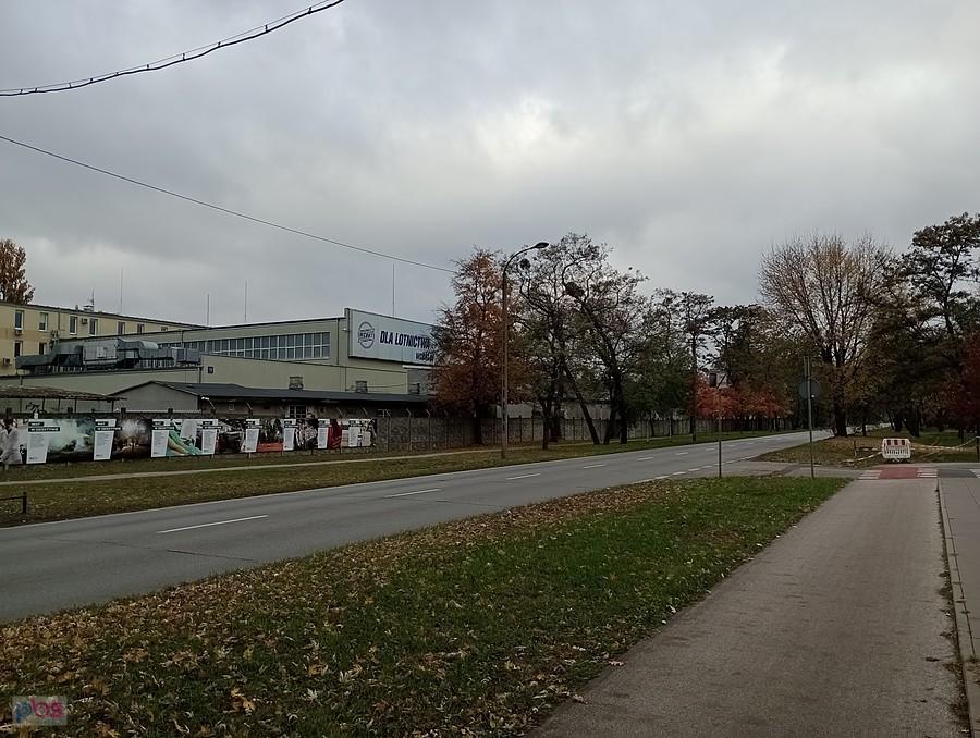Puste ulice, Warszawa jeszcze śpi
