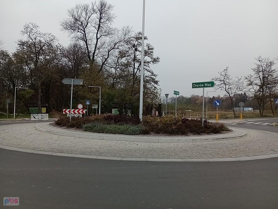 Rondo w Strzykułach od strony Kaput
