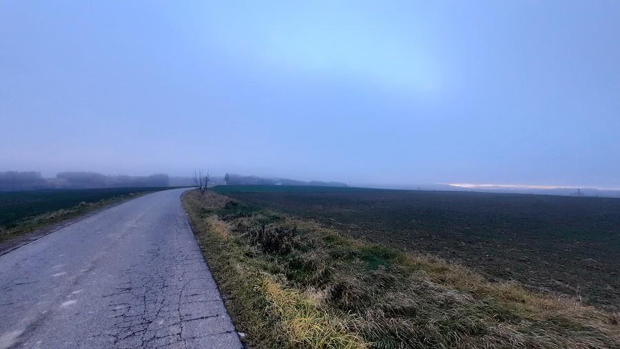 Im wyżej, tym mniej widać.