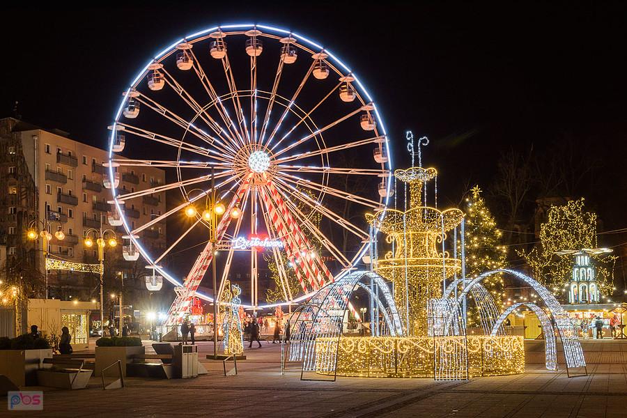 Świąteczny plac Biegańskiego w Częstochowie