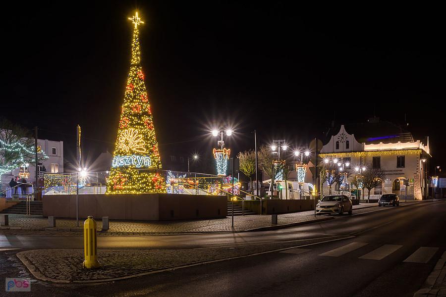 Świąteczny rynek w Olsztynie (pow. częstochowski)