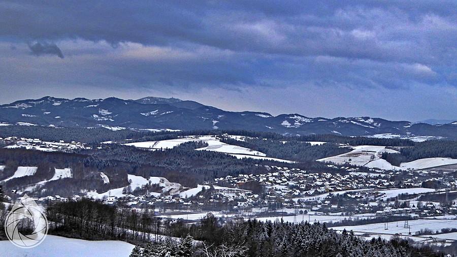 nad Doliną Popradu, w oddali Gorce