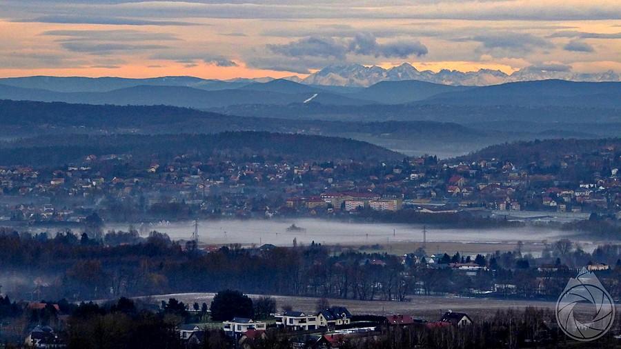 nad Karniowicami, widoczki na Beskidy i Tatry