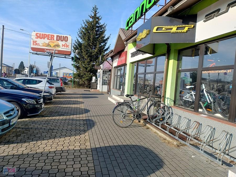 Tu kupiłam nową sakwę- kuferek na rower. Identyczną jak poprzednia