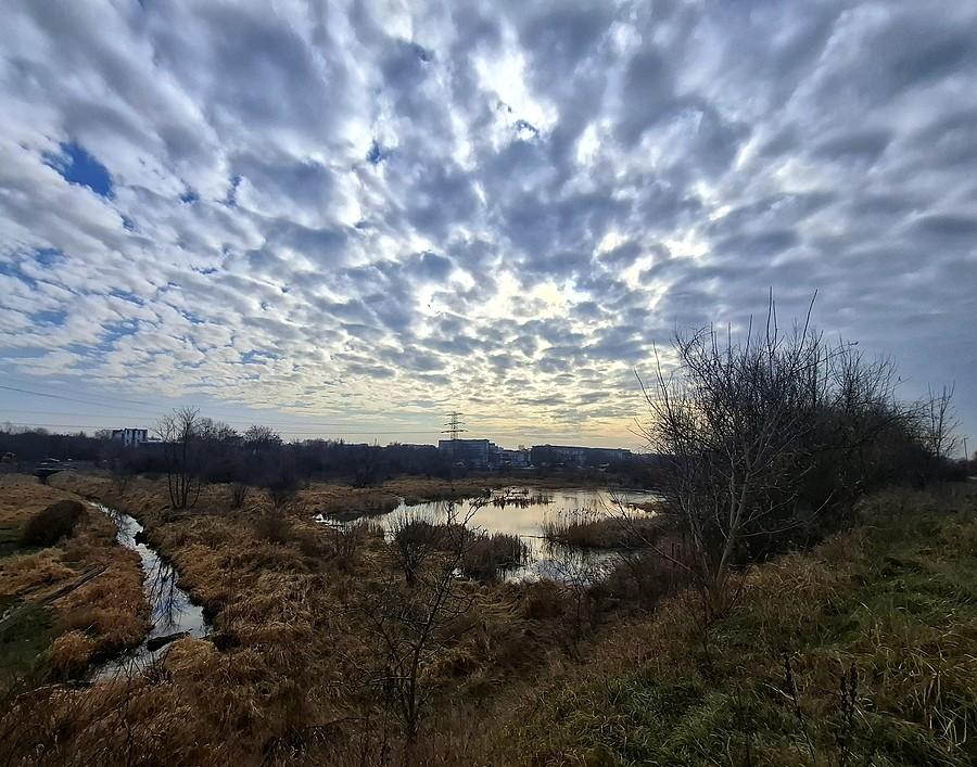 Niebo nad poznańskim rozlewiskiem