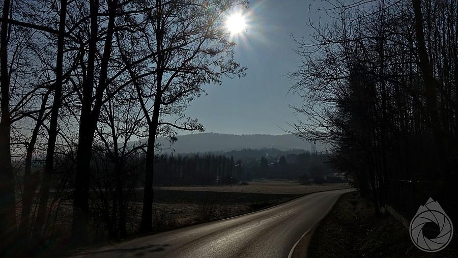 wjazd z chłodnej dolinki nad Wisłokiem w pogórze
