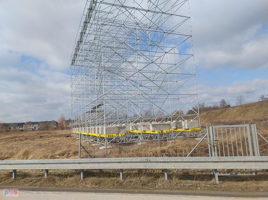 Rusztowanie na reklamę przy S8