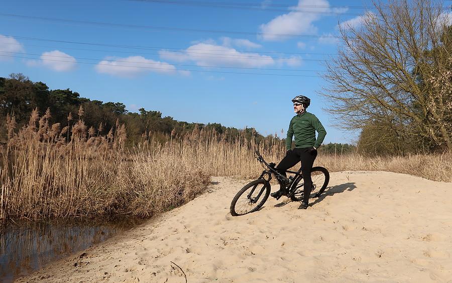 Piaszczysta (mini) plaża nad Wartą to rzadkość w moich okolicach