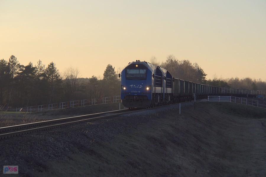 strasznie długi skład na LHS w Durdach