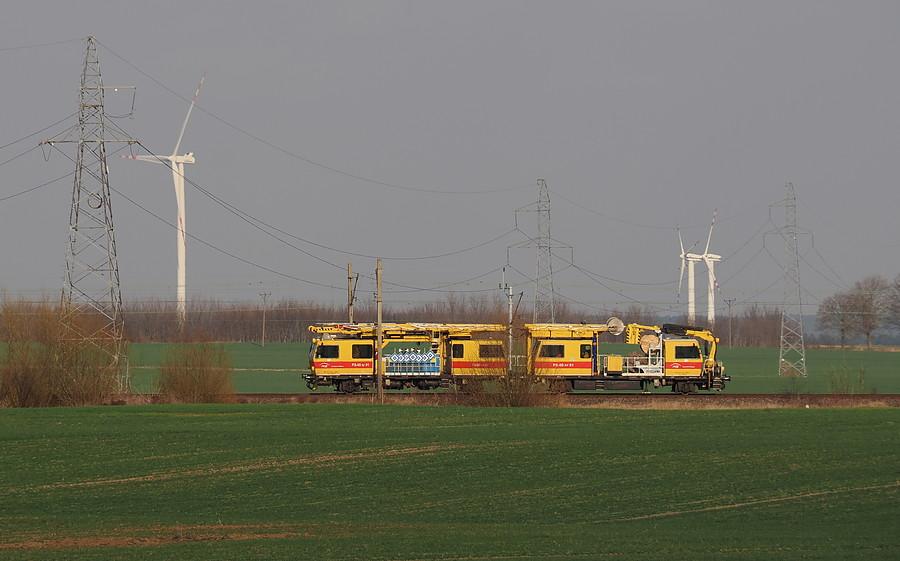 Pociąg sieciowy PS-00 na Rzepińskiej obwodnicy kolejowej