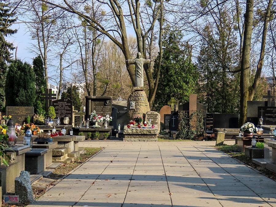 Grób Kotana