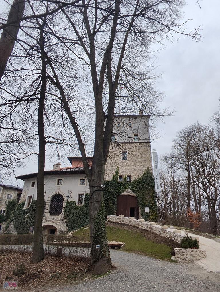 zamek Korzkiew