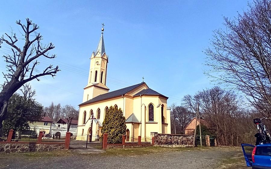 Kościół w Dziesławiu