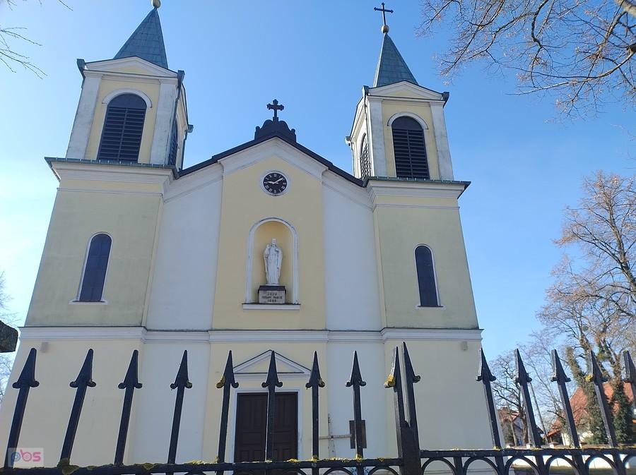 Kontrola czasu. Zegar dziś prawie doskonale. Tylko 10 minut spóźnienia