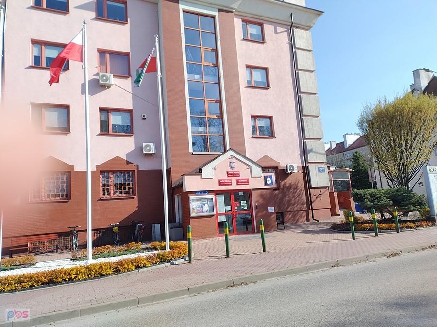 Budynek Urzędu Miasta w Ożarowie Mazowieckim