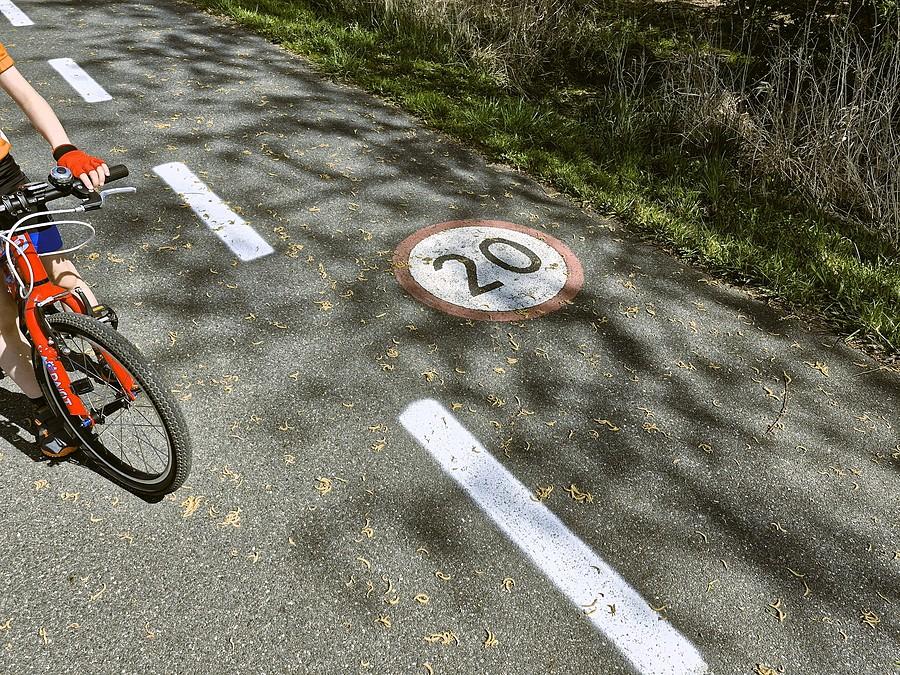 Jezioro Średzkie - ograniczenie do 20 km/h
