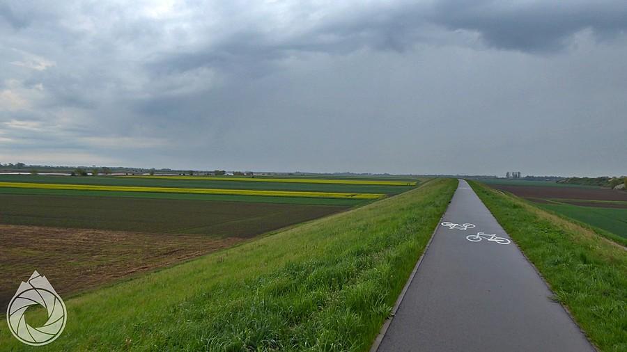 velościeżka po wałach Wisły na Tczew