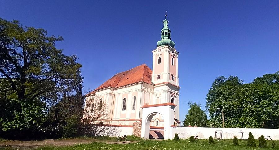 Barokowy kościół w Sicinach