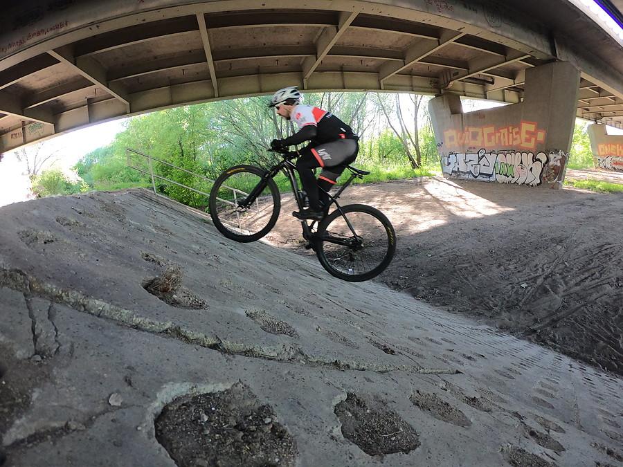 Kolejne przymostowe MTB-owanie (Most Lecha)