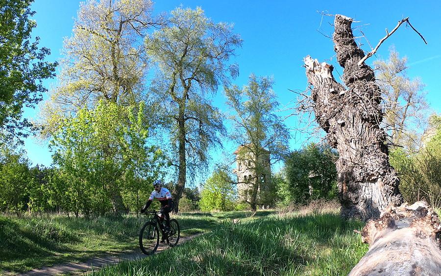 Słoneczno - wiosenne klimaty na wschodnim nadwarciańskim
