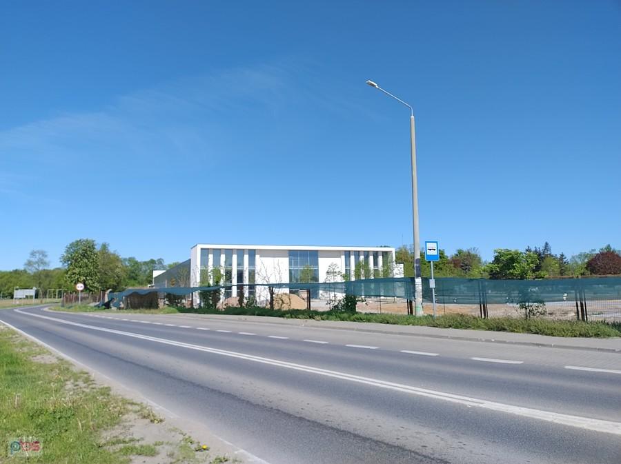 Nowy budynek w Kaputach