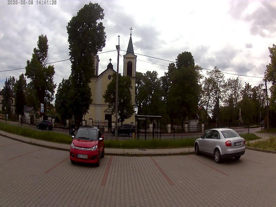 Kościół w Borzęcinie