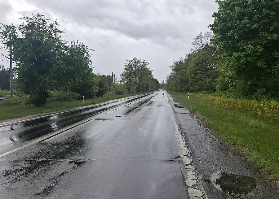 Nagle wjechałem w świat podeszczowy