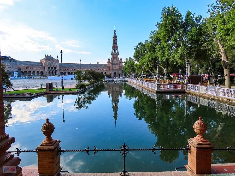 Plaza de España - wieża południowa