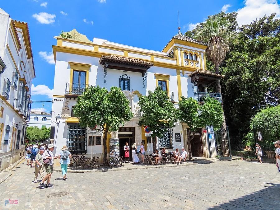 Plaza Alfaro