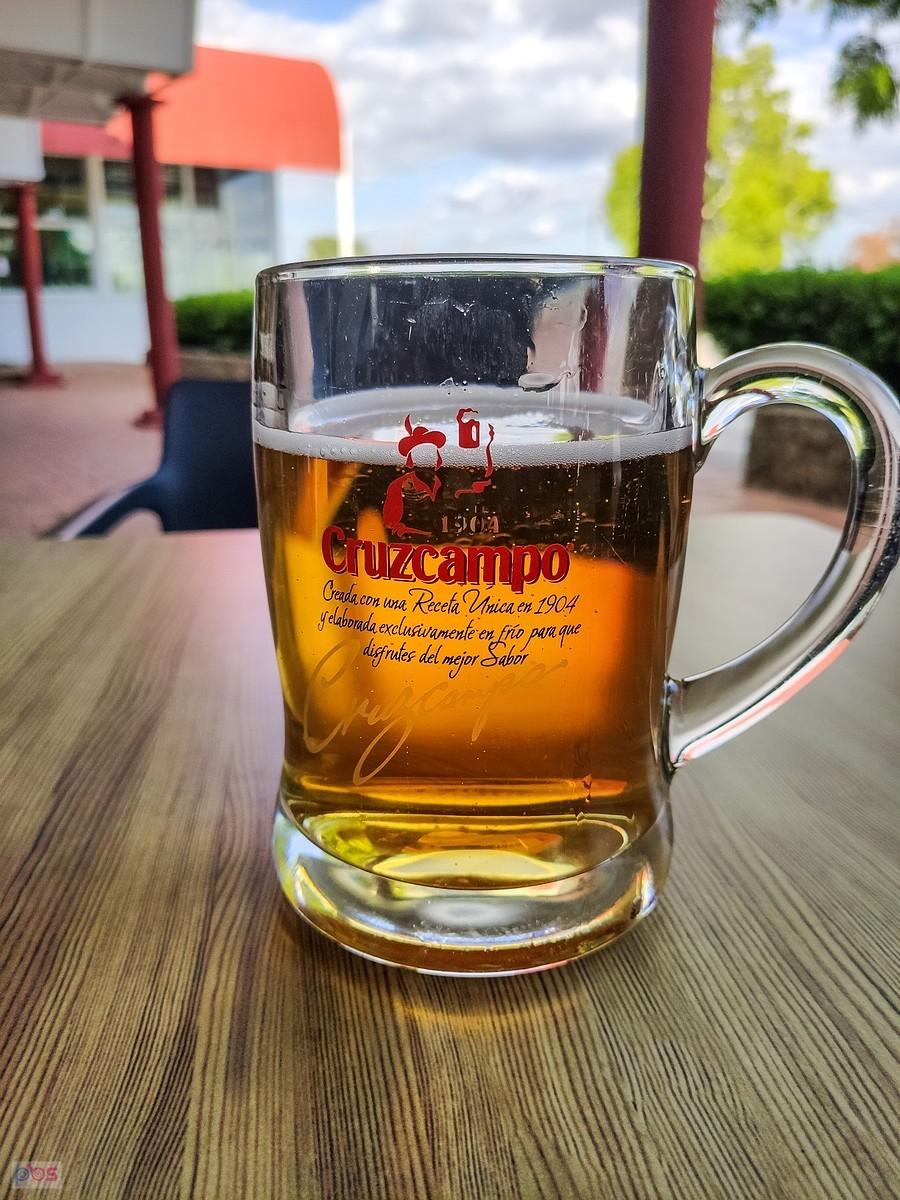 Chłodne Cruzcampo na zakończenie dnia