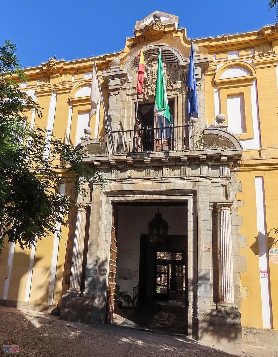 Kordoba - portal d. szpitala zbudowanego przez Kardynała Pedra de Salazara