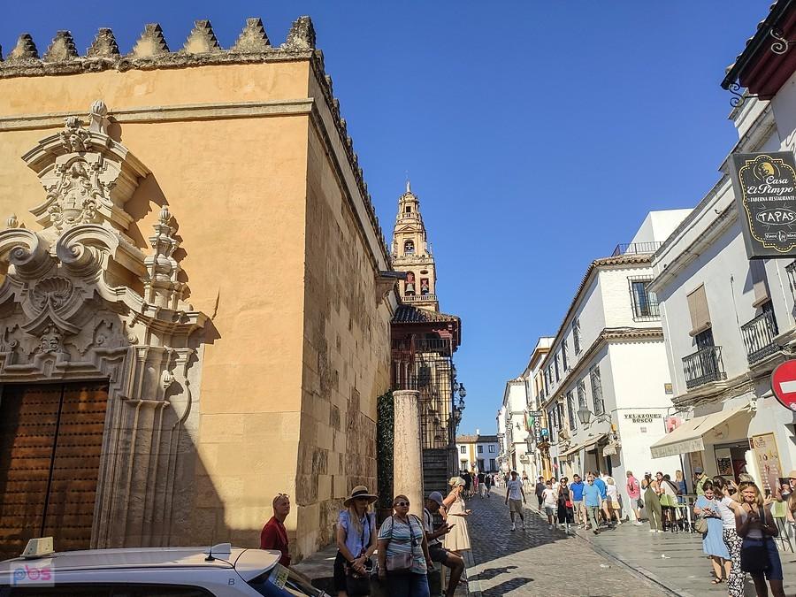 Kordoba - Calle del Cardenal Herrero