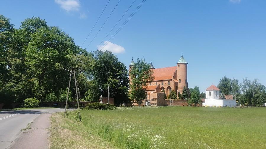 Kościół w Brochowie